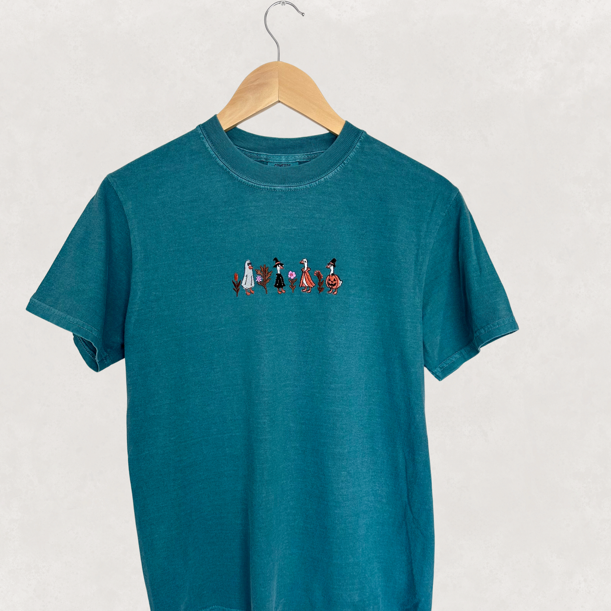 Green Halloween Goose Tee - Unisex