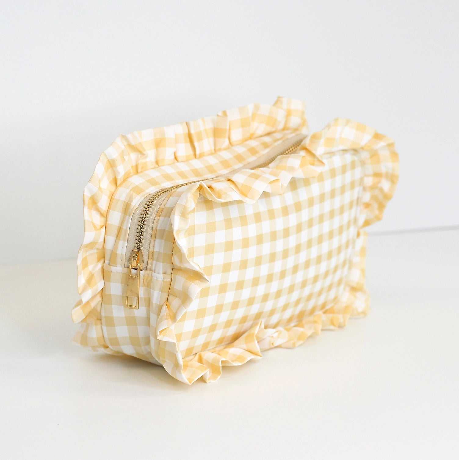 Ruffle Pouch